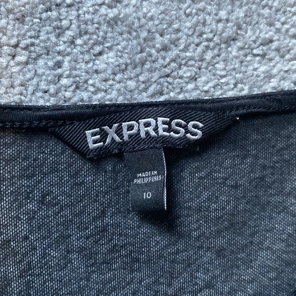 Express Black Shimmer Dress - size 10 - Picture 2 of 6